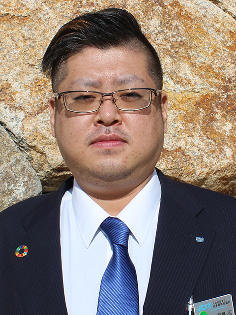 委員長 藤田壮一