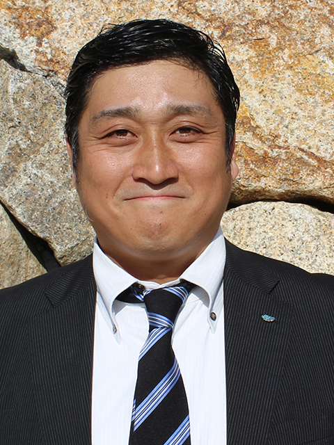 委員長 松田鎮功